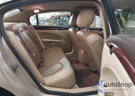 2009 Buick Lucerne Cxl z USA, uszkodzony, nr VIN 1G4HD57129U104266